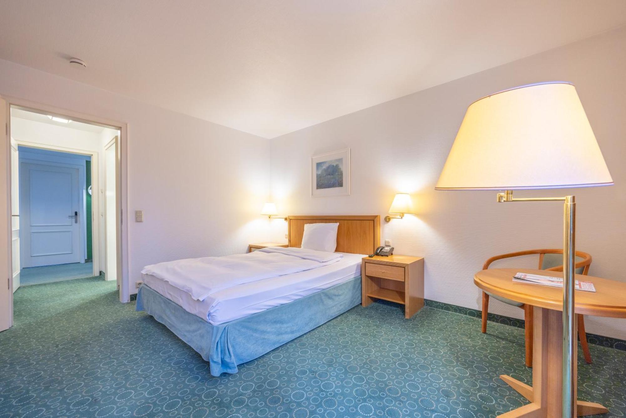 Fletcher Waldhotel Nordrhein-Westfalen Heiligenhaus Exterior photo